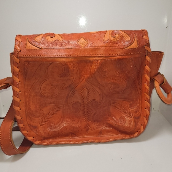 Leaders in Leather Vintage Tooled Satchel Shoulder Bag, Crossbody - Picture 3 of 6
